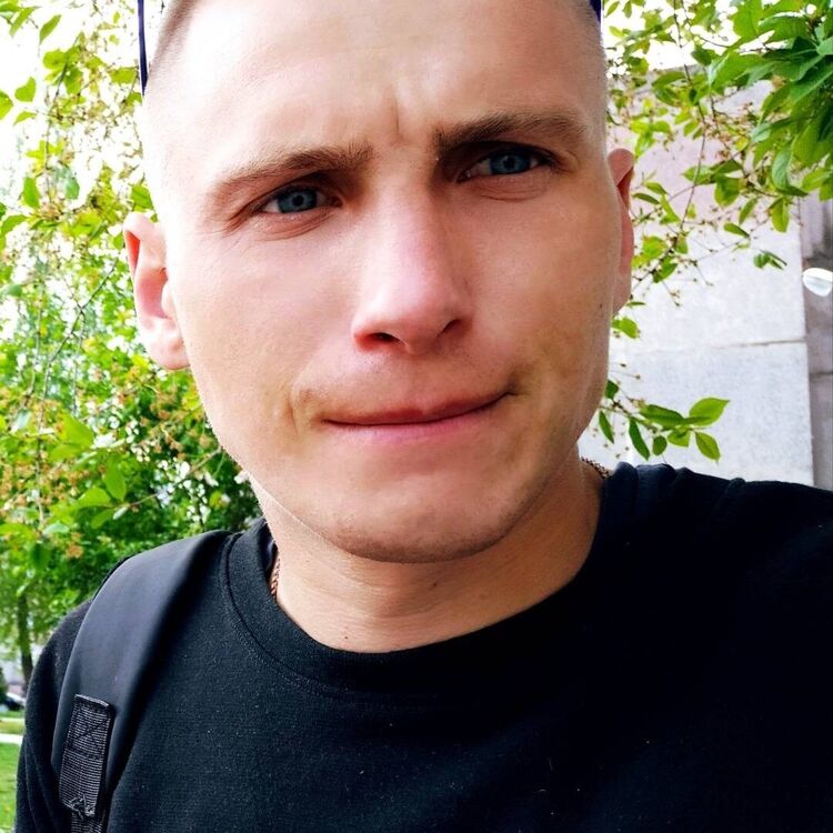  28140740  Sergey, 33 ,    