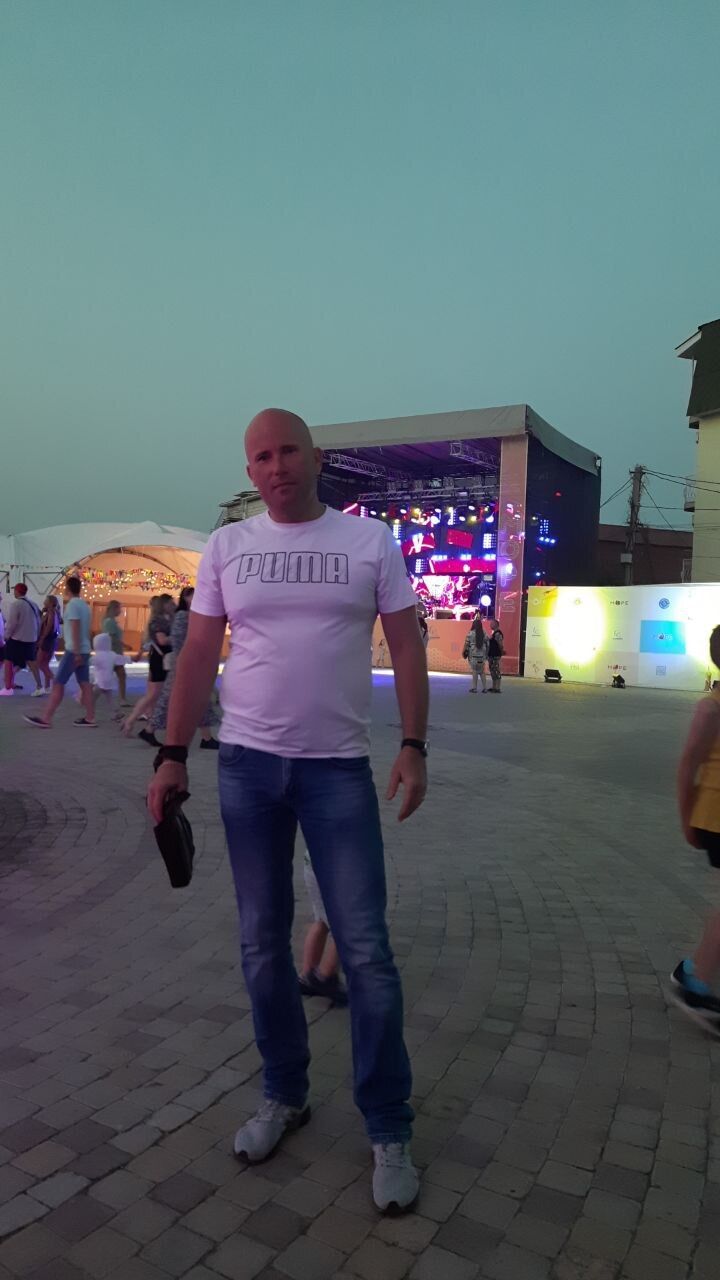  --,   , 42 ,   ,   , c 