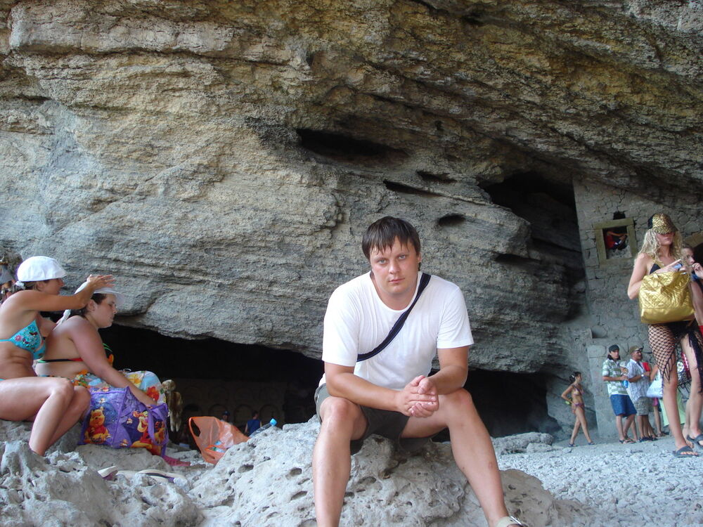  4811540  Oleg, 46 ,    