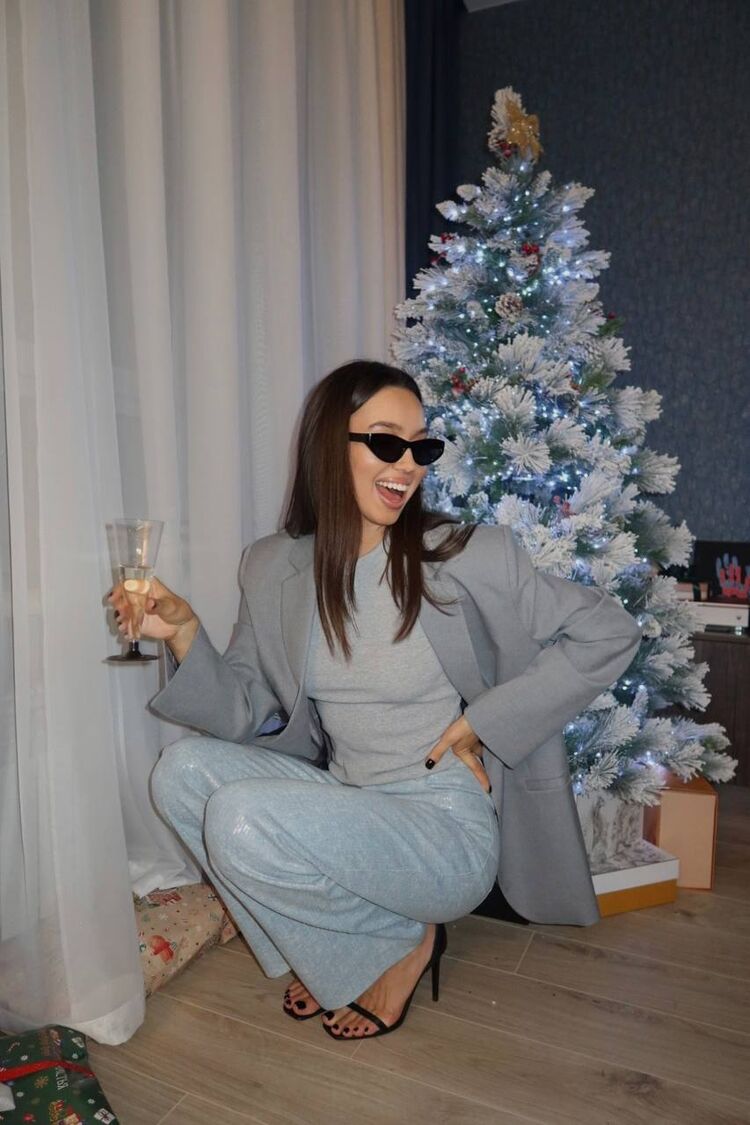  48818110  Dasha, 30 ,    Blankenheim