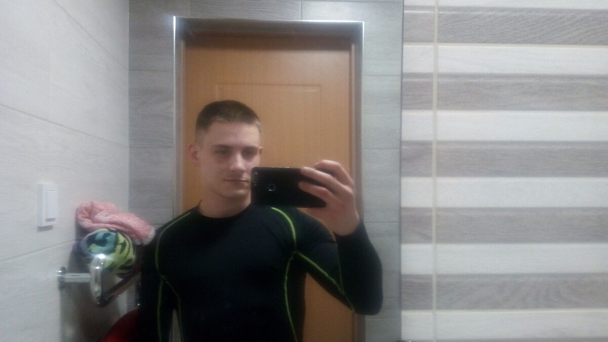  ,   Nikolaj, 32 ,   ,   , c 