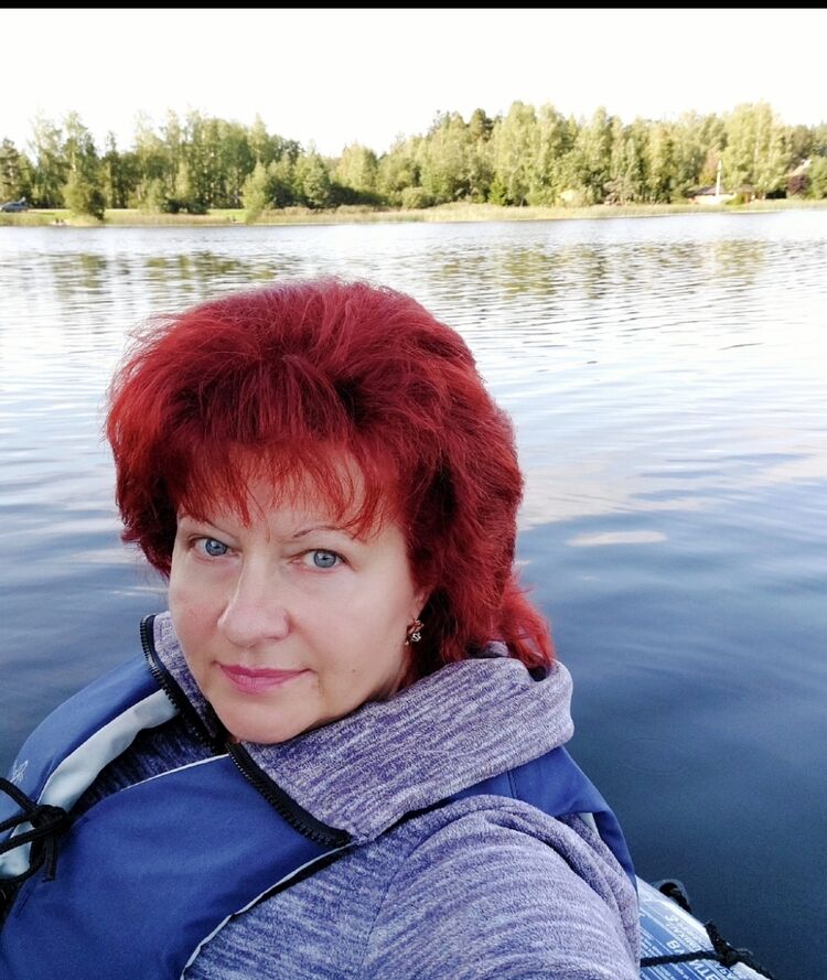  ,   Viktoria, 56 ,     , c 