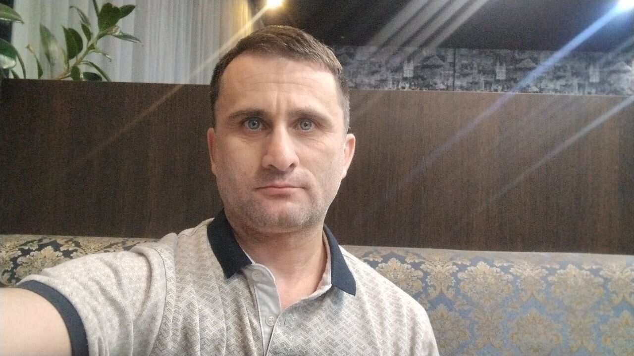  43148520  , 41 ,    