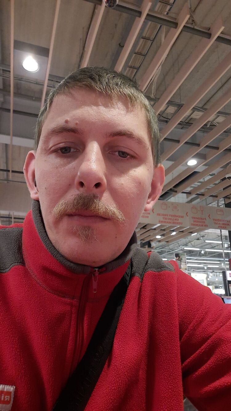  ,   Edgars, 33 ,   ,   , c 