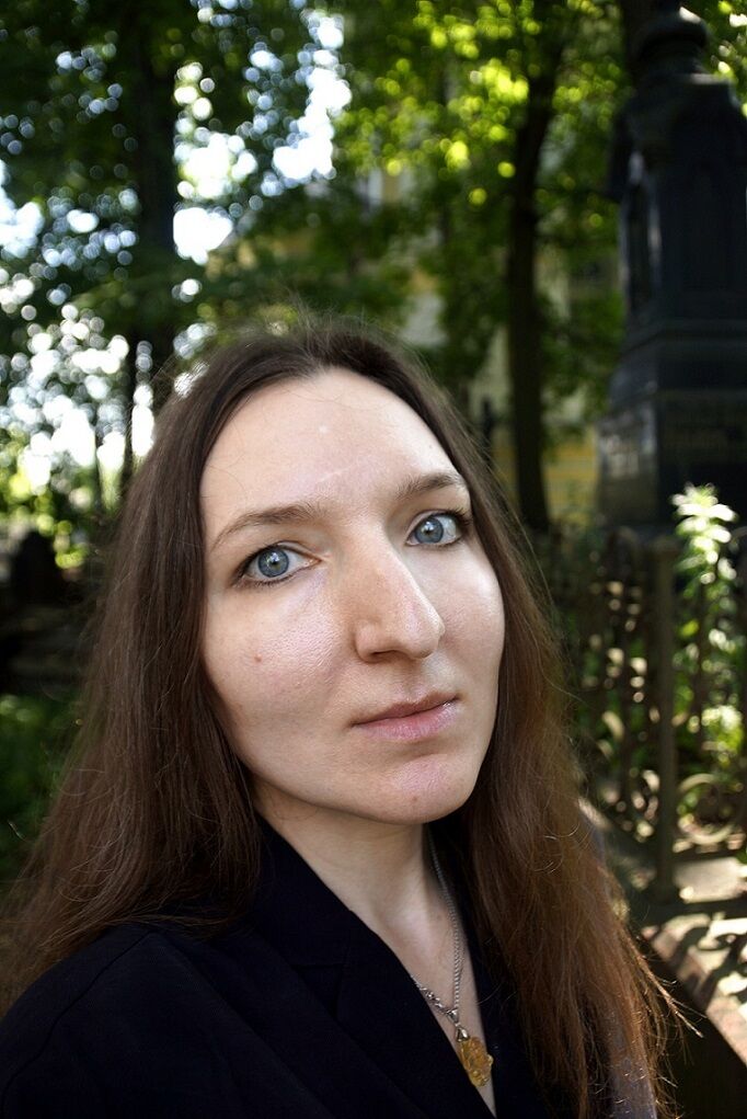  ,   Maria, 37 ,   