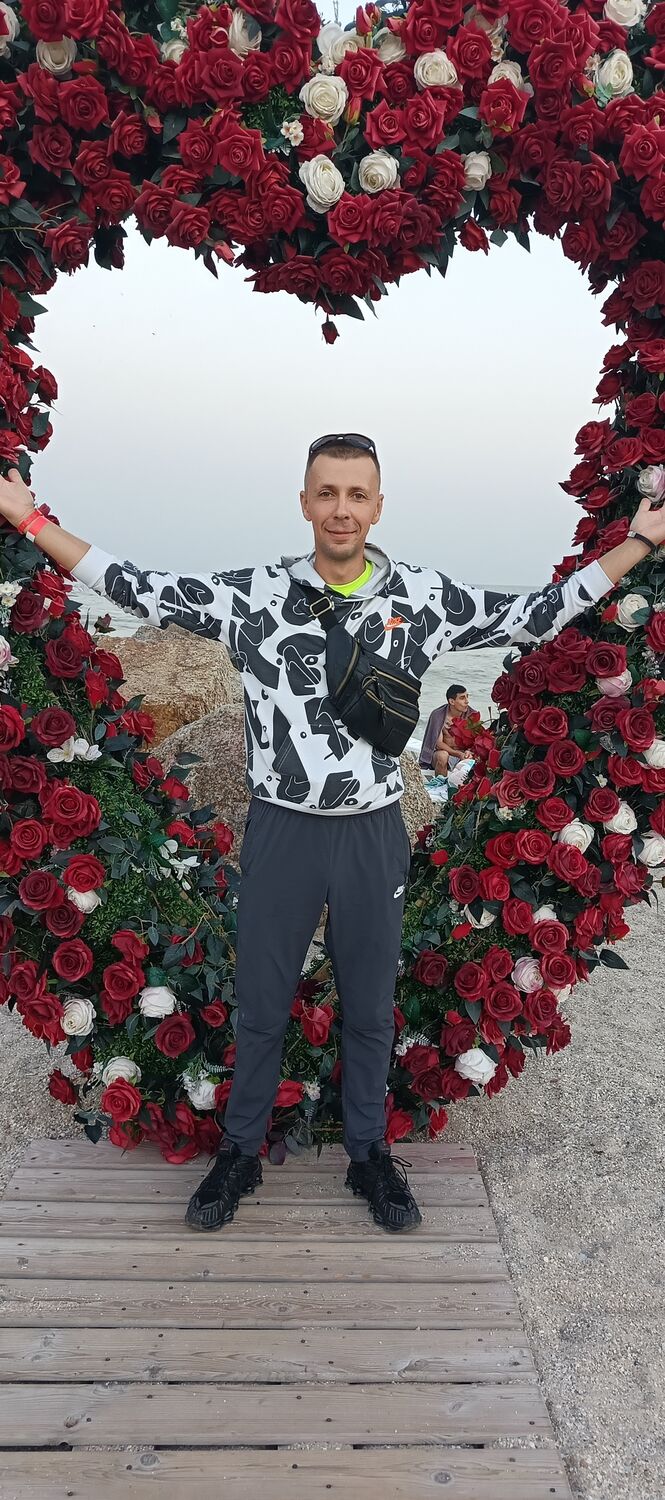  53480890  Ruslan, 37 ,    