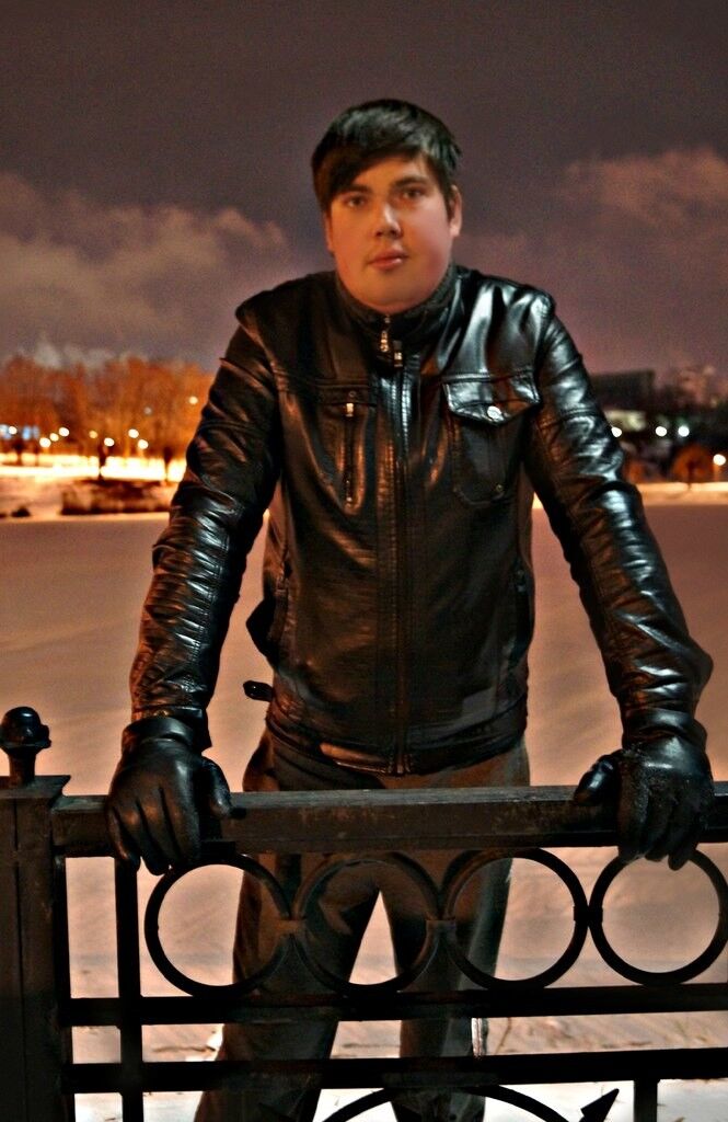 ���� 5302560 ������� ����, 33 ����, ���� ���������� � �������