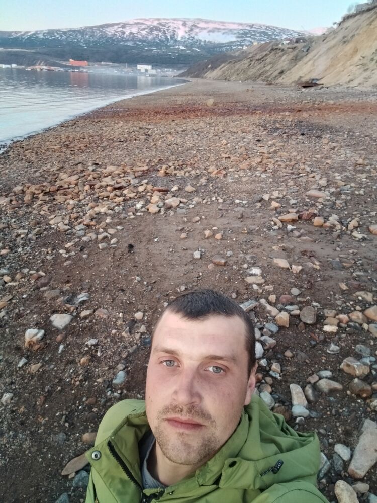  43556410  , 32 ,    