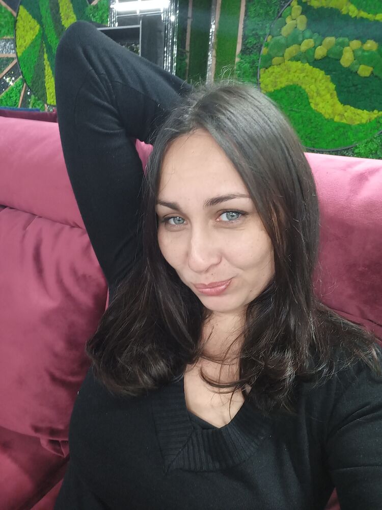  38452820  , 39 ,    