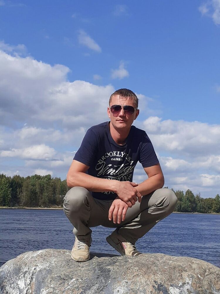 ���� 23377590 ������� ������, 39 ���, ���� ���������� � �����-����������