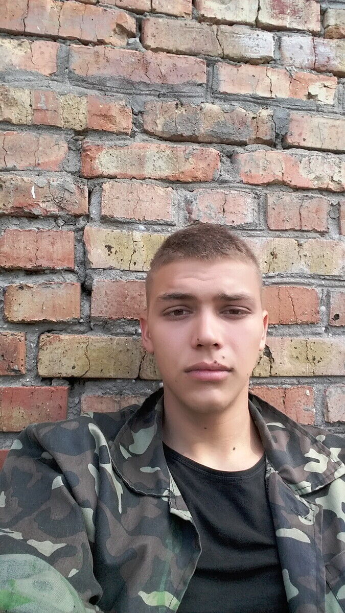  ,   Aleks, 23 ,   ,   , c 