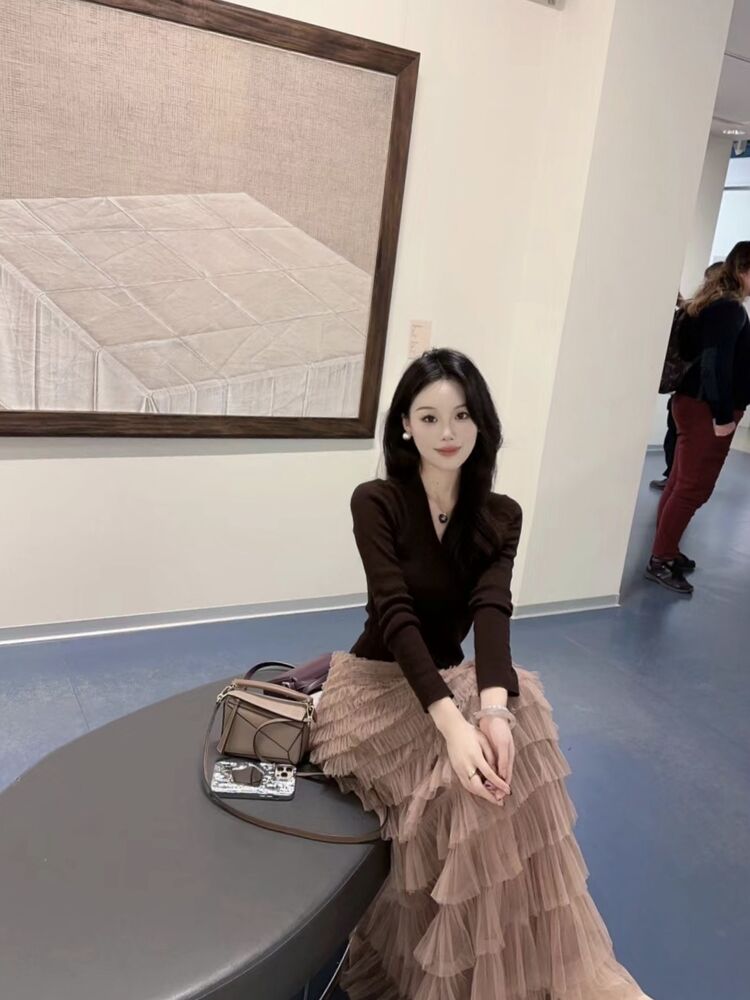  ,   Yuxin, 32 ,   ,   
