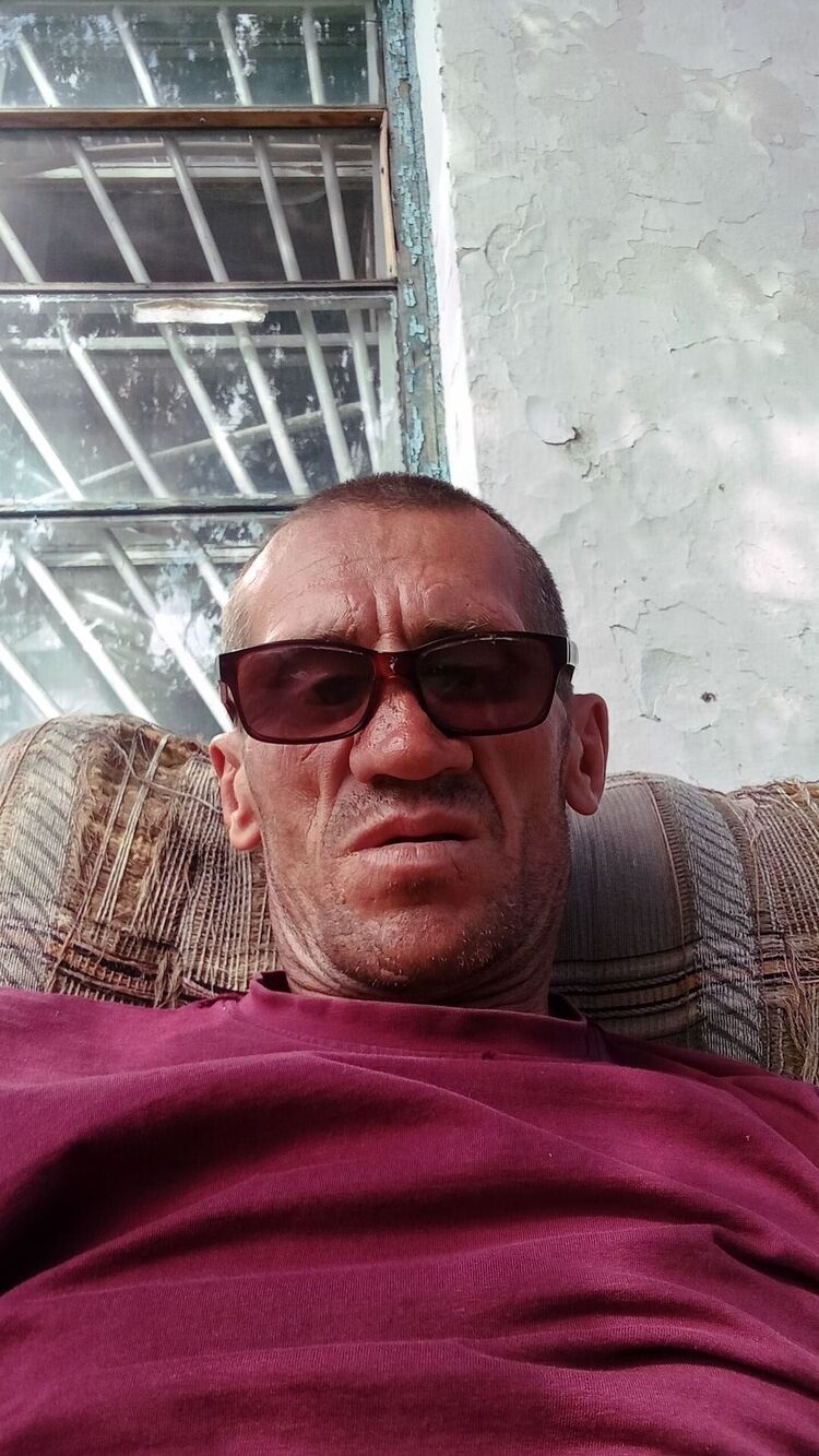  28252240  , 46 ,    