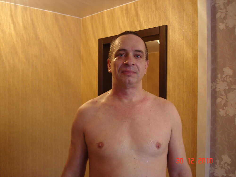  8083930  , 62 ,    