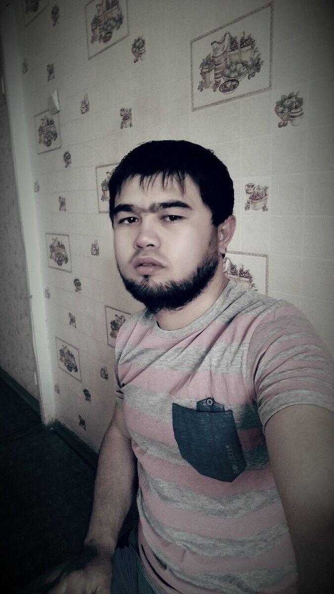  10041320  Karim, 39 ,    