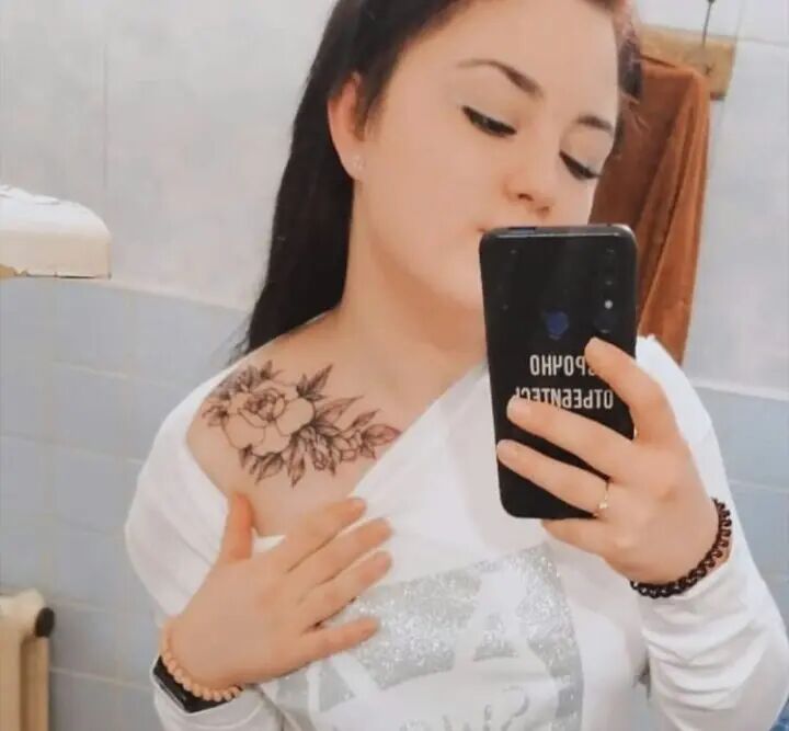  45298990  , 20 ,    