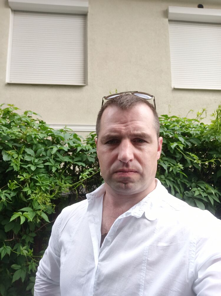  ,   Dima, 44 ,   ,   , c , 