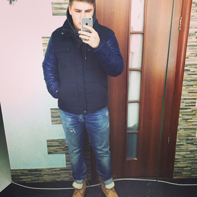 ���� 9806670 ������� �������, 32 ����, ���� ���������� � ����������