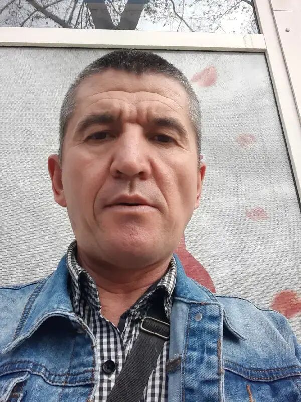  23942390  , 52 ,    