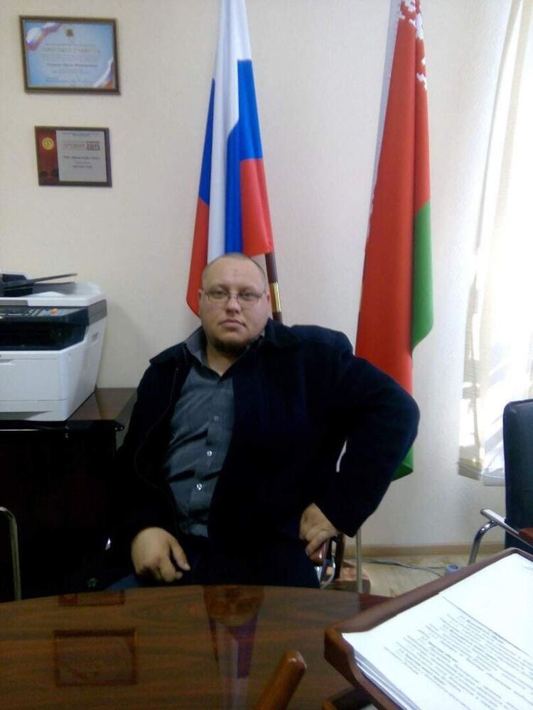  30670160  Igor, 44 ,    