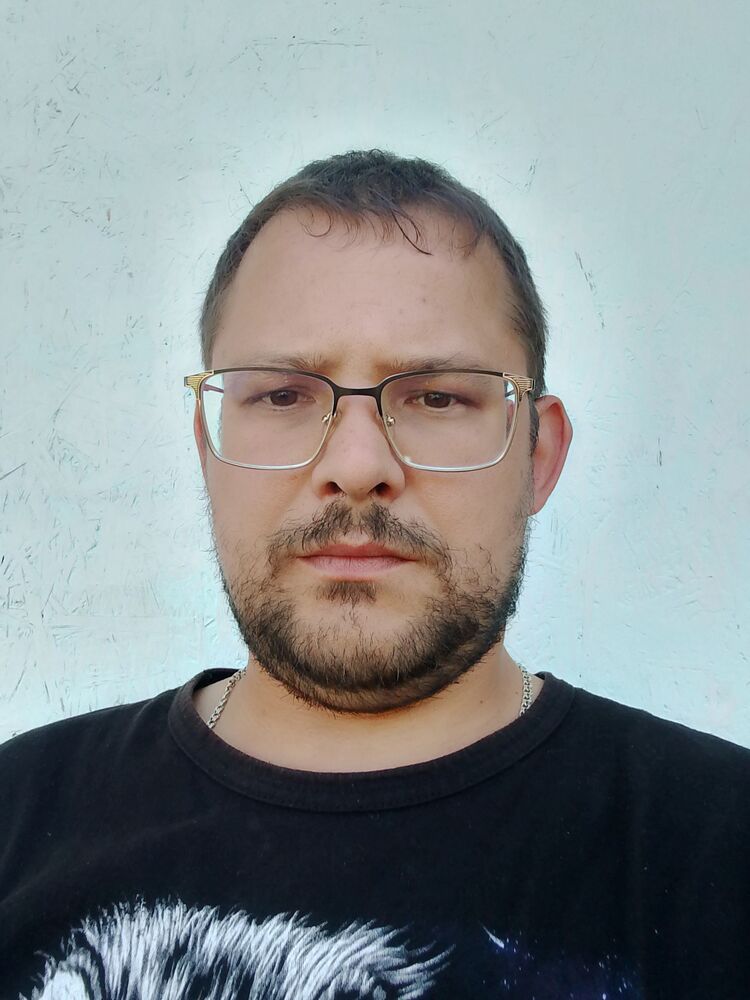  44632930  , 37 ,    