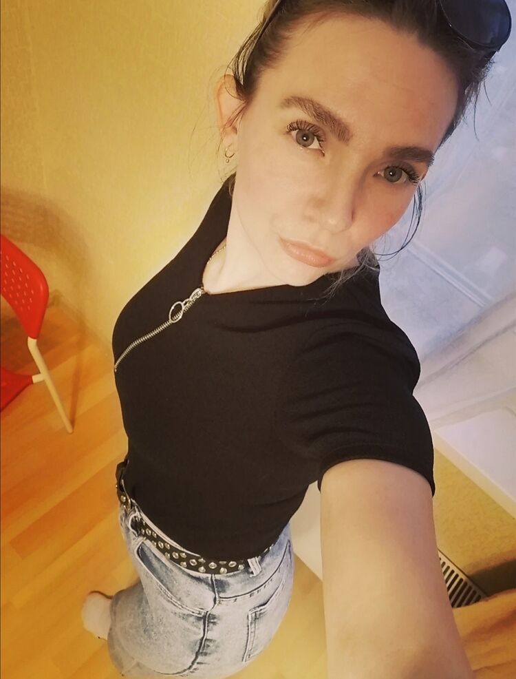 ���� 26936540 ������� Iina, 41 ���, ���� ���������� � ����������