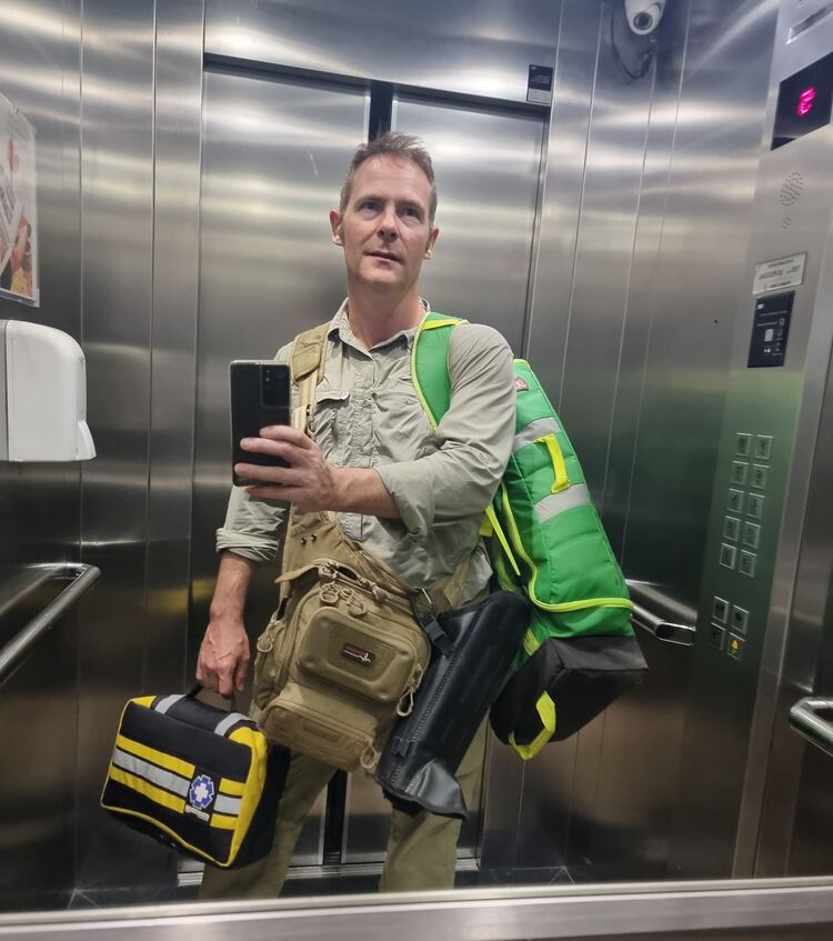 ���������� ������, ���� ������� Adam, 46 ���, ������������ ��� ������, ����� � ���������, c�������� ���������