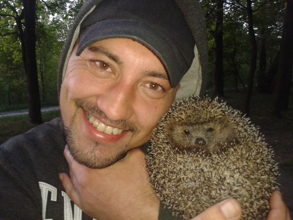  ,   Andre, 44 ,   ,   , c 
