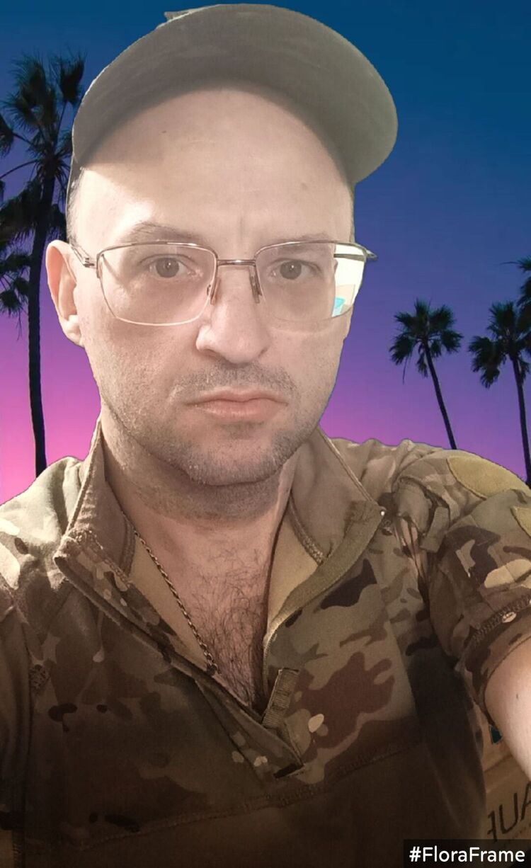  52856950  , 43 ,    --