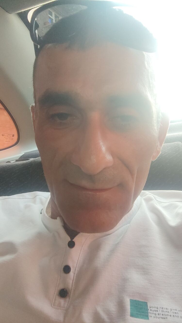  46748240  , 40 ,    