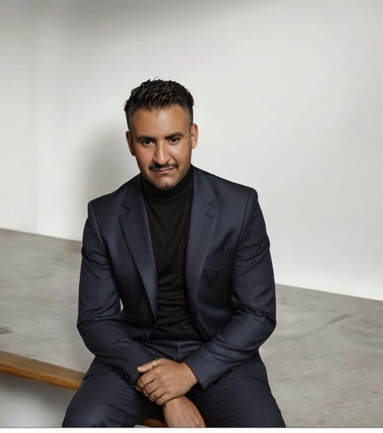  ,   Naser, 41 ,   ,   , c 