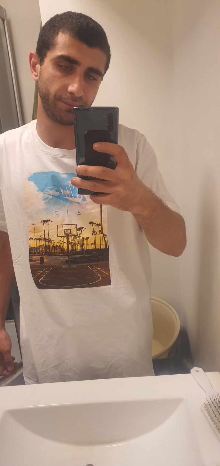  ,   Irakli, 24 ,   ,   