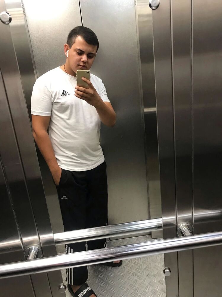  28467430  , 23 ,    