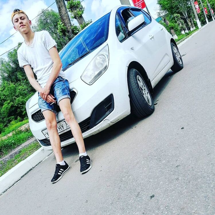  20961650  Izi, 25 ,    