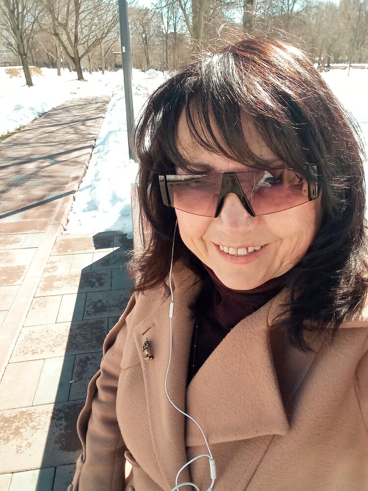  ,   Faina, 65 ,     , c , 