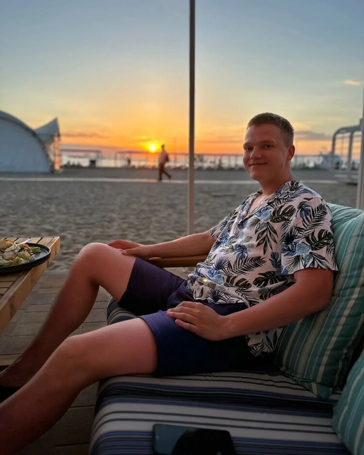 ���� 46654700 ������� ������, 28 ���, ���� ���������� � �����-����������