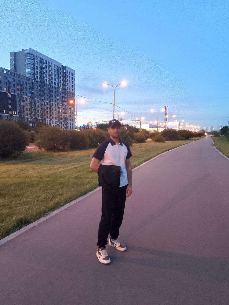  53719020  SHARIPOV, 35 ,     