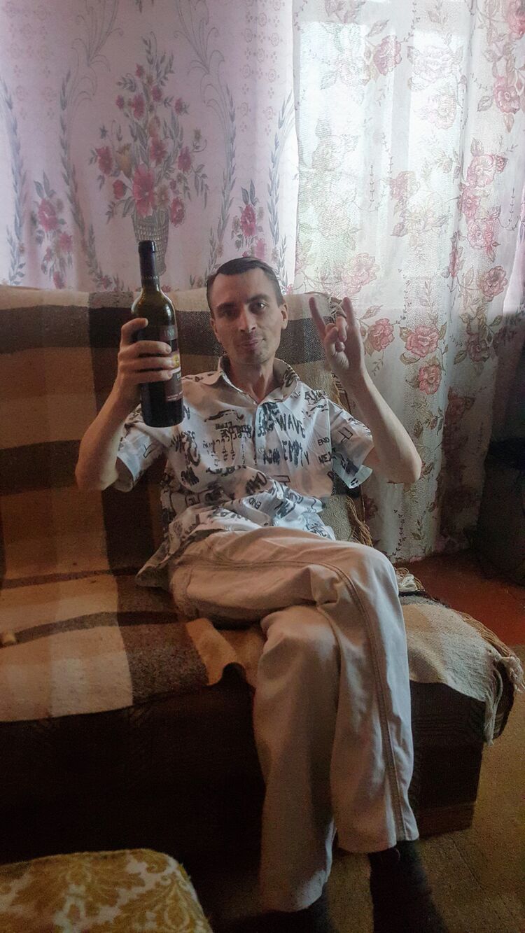  ,   Kotik, 41 ,   ,   
