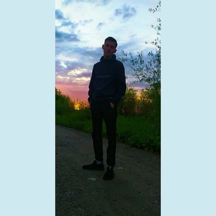  ,   Danya, 21 ,   ,   