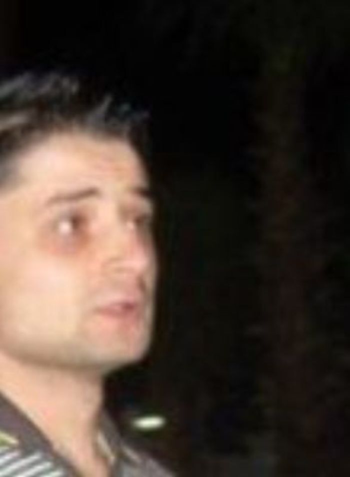  ,   Artur, 45 ,   