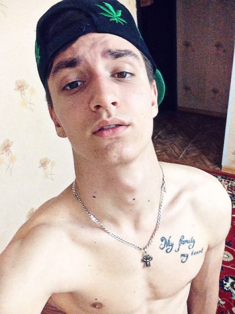  ,   Lirik, 29 ,   