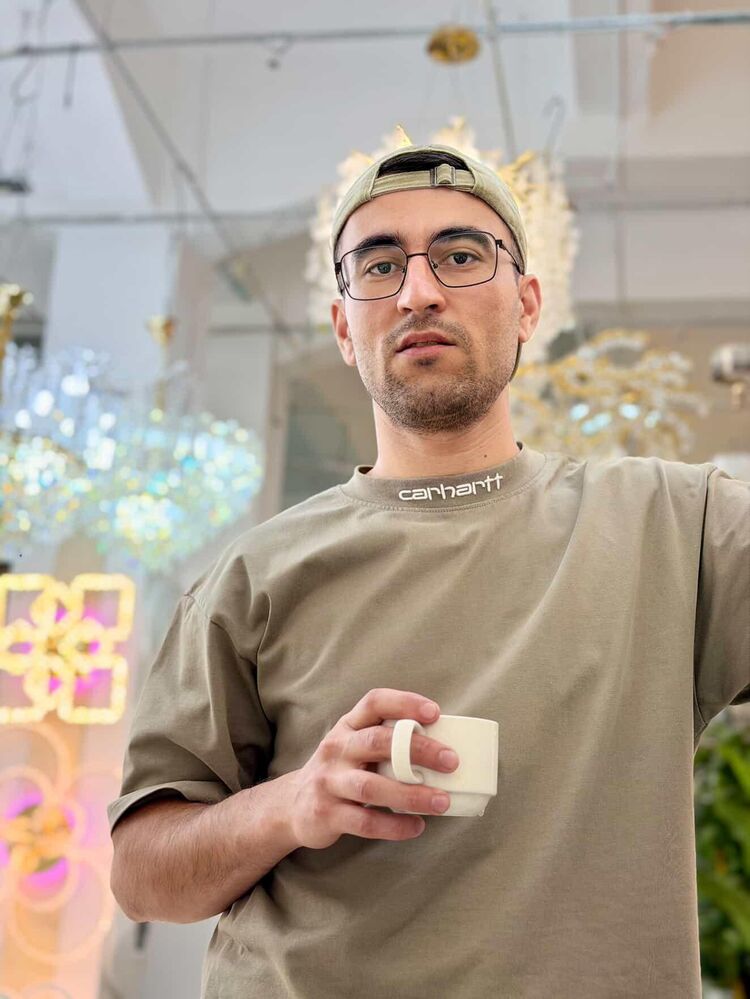  54481600  , 28 ,    -