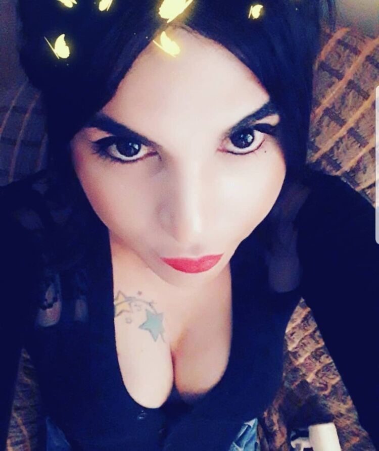  15813590  Demet kukla, 30 ,    