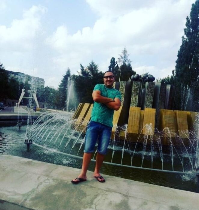  ,   Anton, 31 ,   ,   
