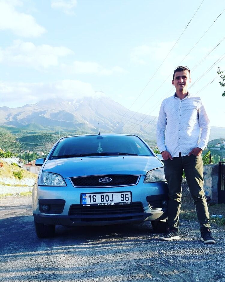  23998360  Halil, 30 ,    -