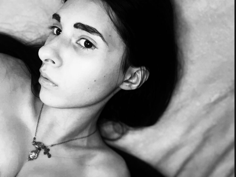  Brzeziny,   Bozena, 19 ,  
