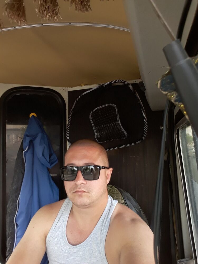  13543150  , 37 ,    