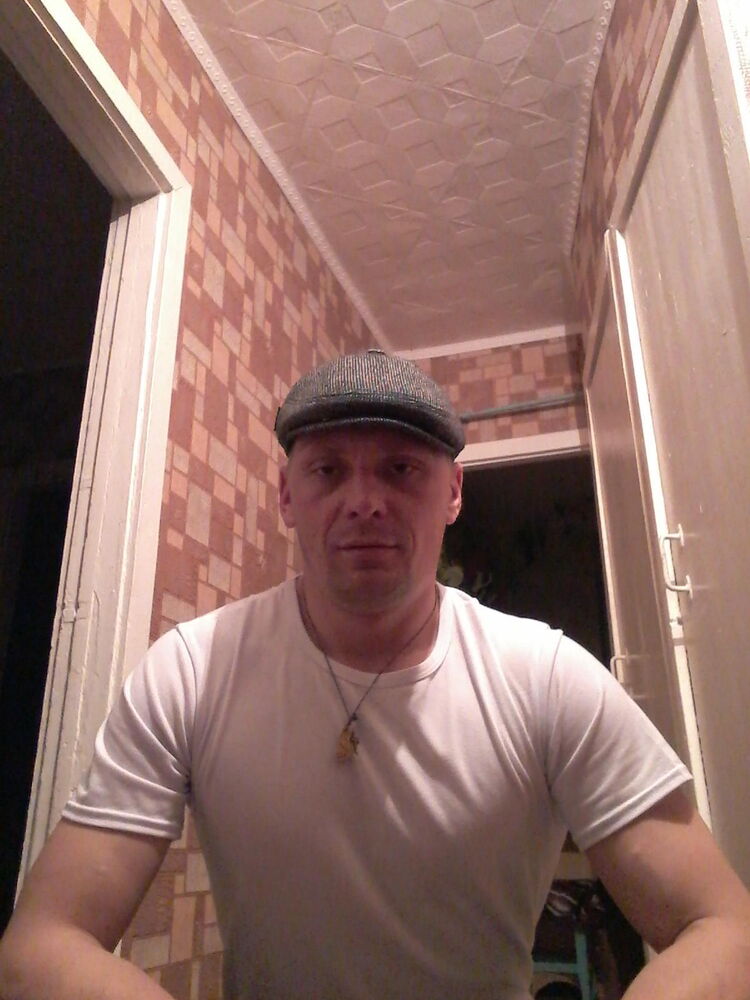  ,   Sergei, 38 ,   ,   