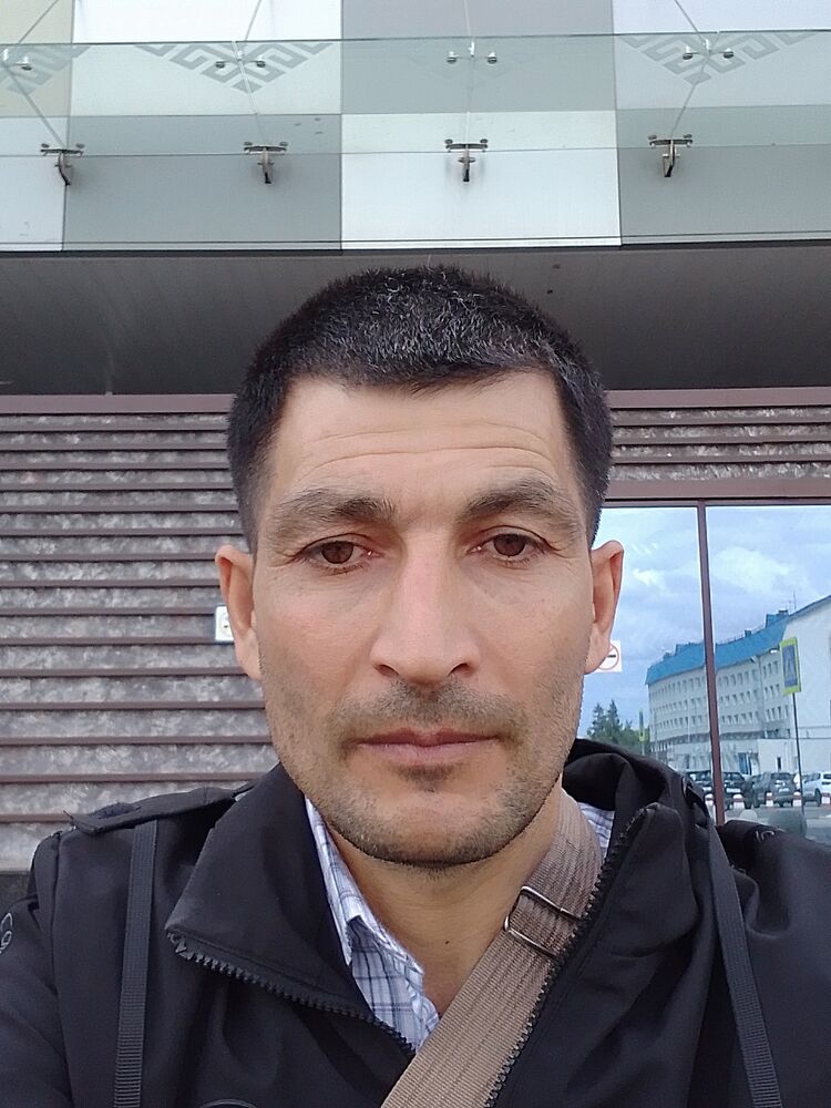  45003180  Saleh, 47 ,    