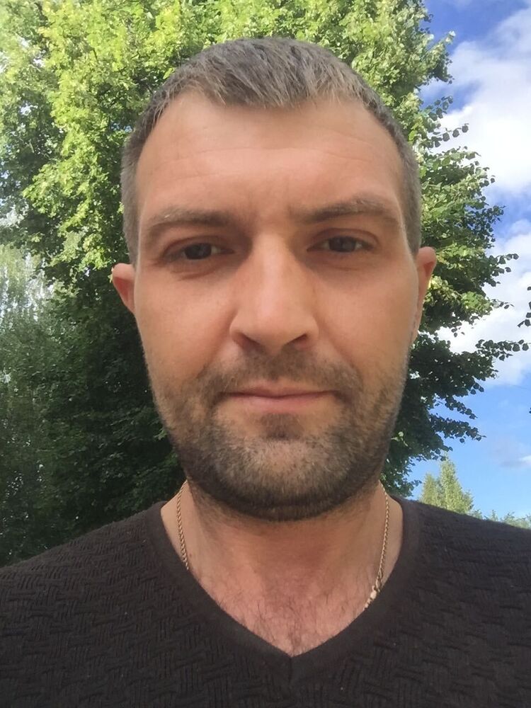  54539020  Kirill, 40 ,    